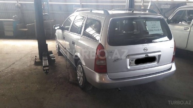 Opel Astra 2001, 327,000 km - 1.6 l - Bakı