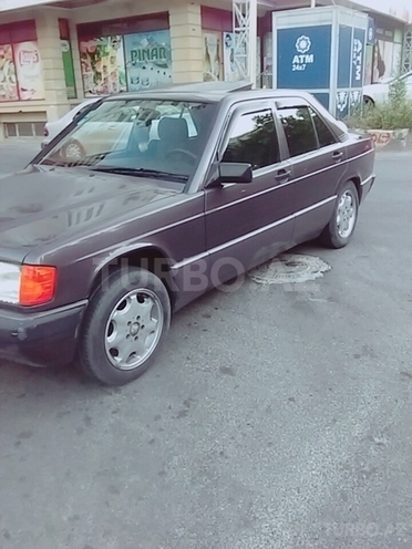 Mercedes 190 1993, 243,432 km - 2.0 л - Bakı