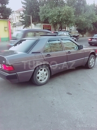 Mercedes 190 1993, 243,432 km - 2.0 л - Bakı