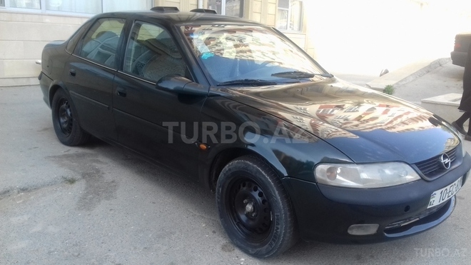 Opel Vectra 1997, 324,500 km - 1.6 л - Bakı