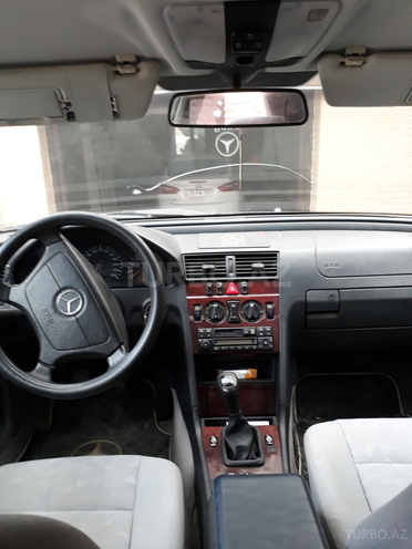 Mercedes C 180 1999, 185,000 km - 0.2 л - Bakı