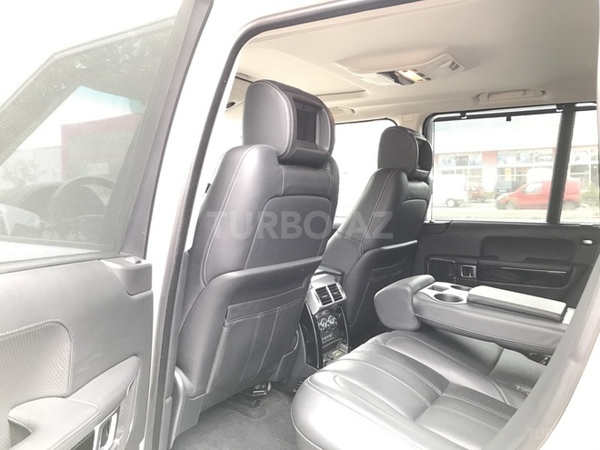 Land Rover Range Rover 2010, 87,000 km - 5.0 l - Bakı