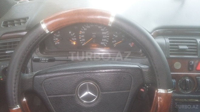 Mercedes E 230 1996, 372,521 km - 2.3 l - Bakı
