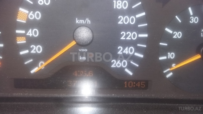 Mercedes E 230 1996, 372,521 km - 2.3 l - Bakı