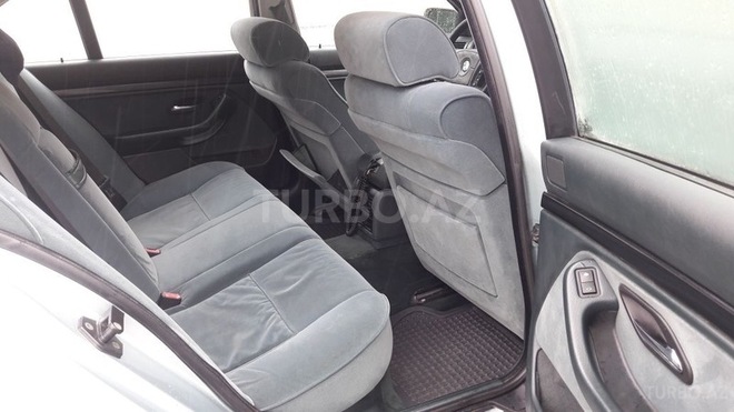 BMW 528 1997, 256,000 km - 2.8 l - Sumqayıt