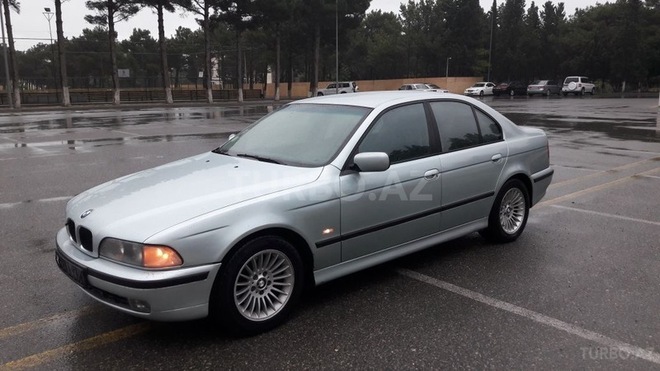 BMW 528 1997, 256,000 km - 2.8 l - Sumqayıt