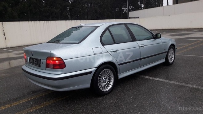 BMW 528 1997, 256,000 km - 2.8 l - Sumqayıt