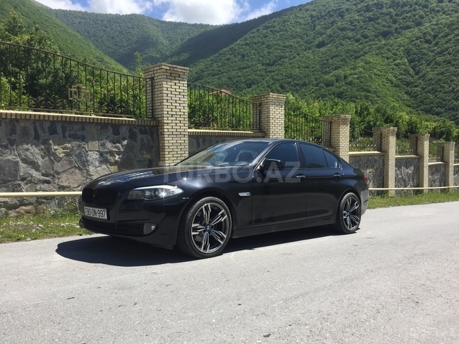 BMW 520 2012, 89,000 km - 2.0 l - Şəki