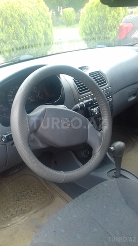Hyundai Accent 2002, 196,000 km - 1.6 л - Bakı