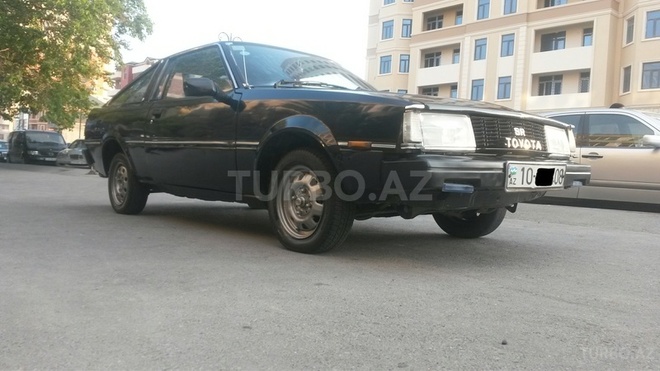 Toyota Corolla 1981, 240,000 km - 1.3 l - Bakı