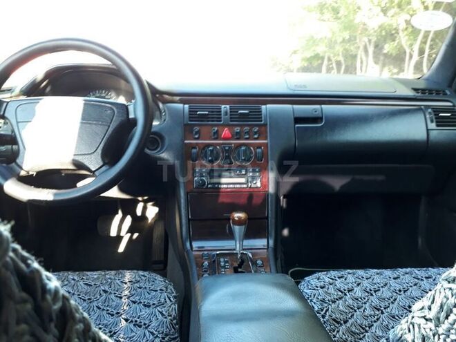 Mercedes E 280 1998, 29,000 km - 2.8 l - Bakı