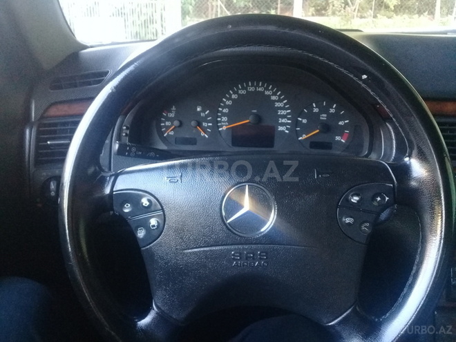 Mercedes E 270 2000, 290,000 km - 2.7 л - Ağdam