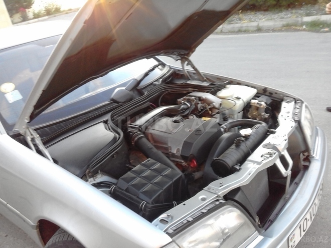 Mercedes C 200 1994, 240,000 km - 2.0 л - Bakı