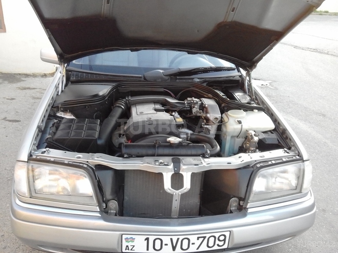 Mercedes C 200 1994, 240,000 km - 2.0 л - Bakı
