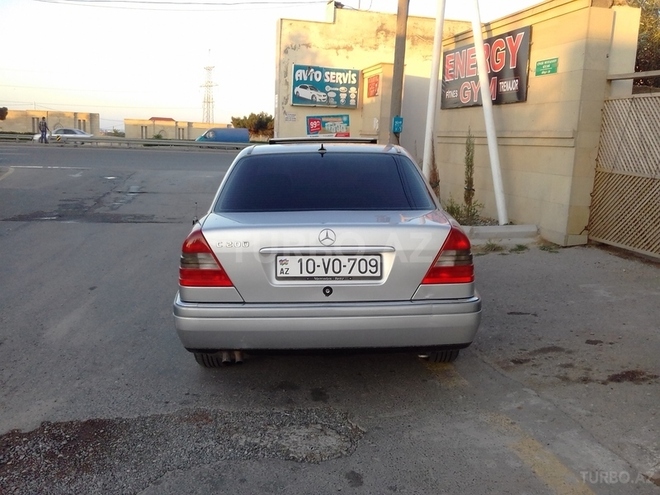 Mercedes C 200 1994, 240,000 km - 2.0 л - Bakı