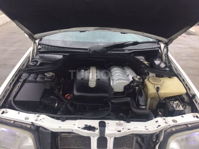 Mercedes C 220 1998, 280,000 km - 2.2 л - Bakı