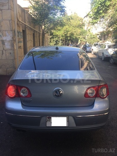 Volkswagen Passat 2006, 230,900 km - 2.0 l - Bakı