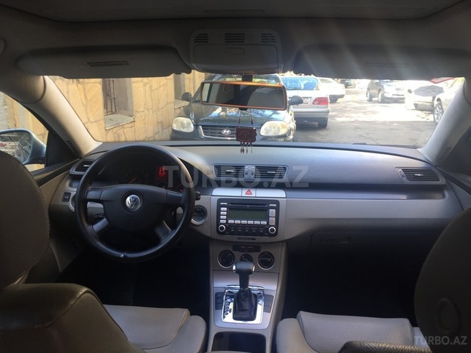Volkswagen Passat 2006, 230,900 km - 2.0 l - Bakı