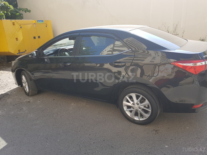 Toyota Corolla 2014, 70,000 km - 1.6 l - Bakı