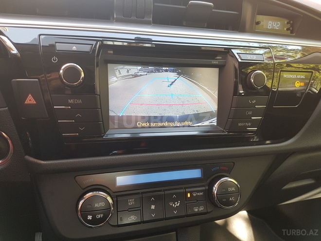 Toyota Corolla 2014, 70,000 km - 1.6 l - Bakı