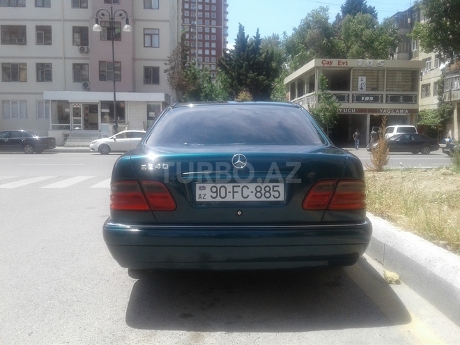 Mercedes E 240 1998, 308,000 km - 2.4 l - Bakı