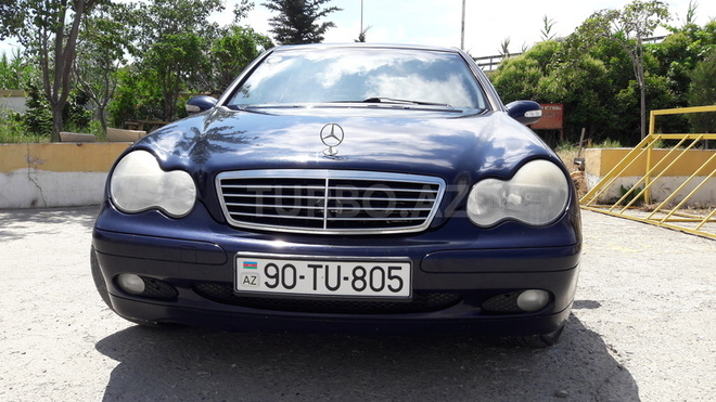 Mercedes C 220 2001, 231,000 km - 2.2 л - Bakı