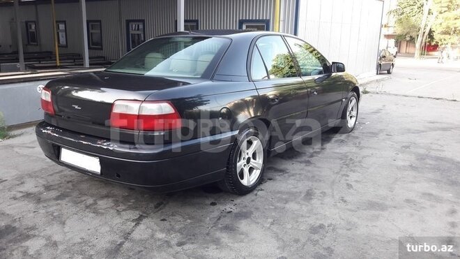 Opel Omega 1999, 175,000 km - 3.0 л - Bakı