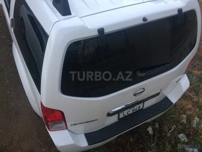 Nissan Pathfinder 2005, 145,000 km - 4.0 l - Bakı