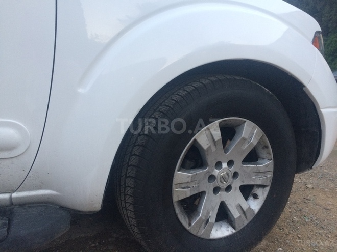 Nissan Pathfinder 2005, 145,000 km - 4.0 l - Bakı