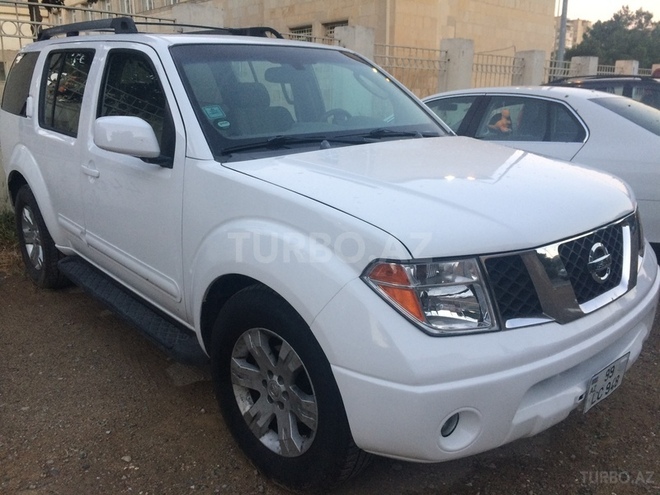 Nissan Pathfinder 2005, 145,000 km - 4.0 l - Bakı