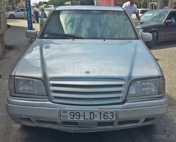 Mercedes C 220 1994, 220,000 km - 2.2 l - Bakı