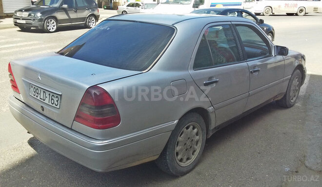 Mercedes C 220 1994, 220,000 km - 2.2 l - Bakı
