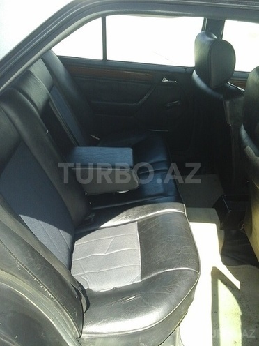 Mercedes E 250 1995, 400,000 km - 2.5 l - Bakı