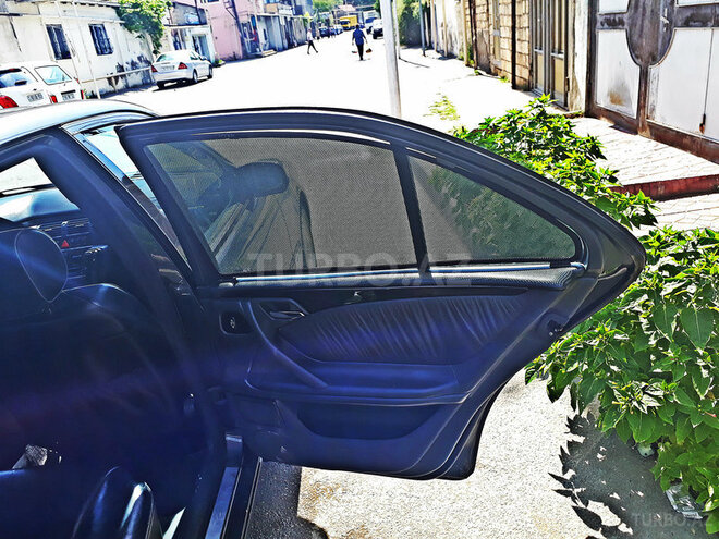 Mercedes E 220 2000, 295,000 km - 2.2 л - Bakı
