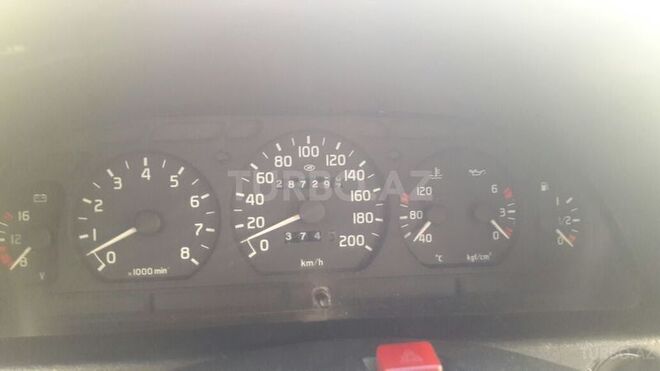 GAZ 31105 2005, 287,000 km - 0.3 l - Bakı