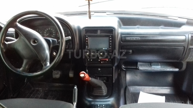 GAZ 31105 2004, 187,000 km - 2.3 л - Bakı