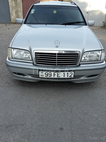 Mercedes C 200 2000, 225,000 km - 2.0 l - Bakı