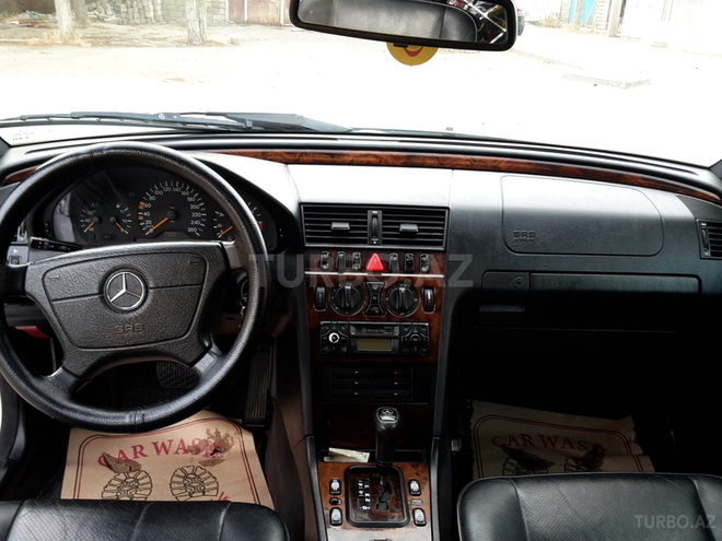 Mercedes C 200 2000, 225,000 km - 2.0 l - Bakı