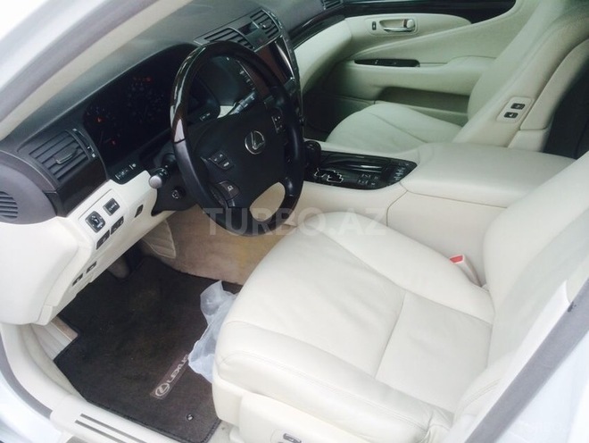 Lexus LS 460 2008, 78,000 km - 4.6 l - Bakı