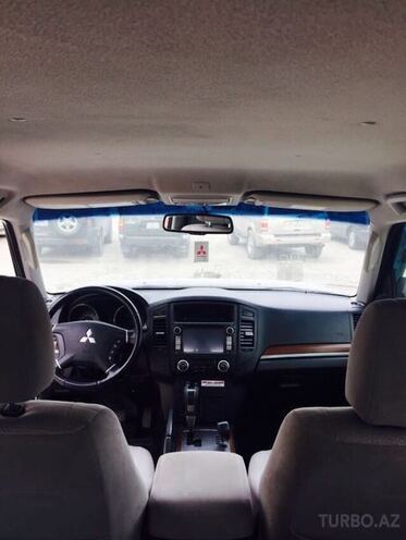 Mitsubishi Pajero 2007, 140,000 km - 3.0 l - Bakı
