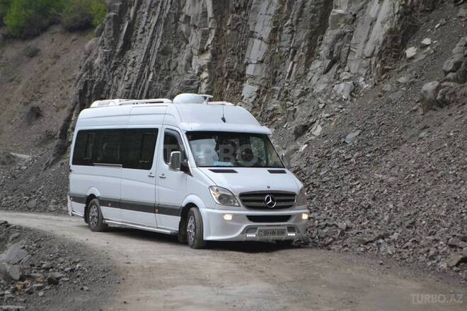 Mercedes Sprinter 313 2009, 2,430,041 km - 2.2 л - Sumqayıt