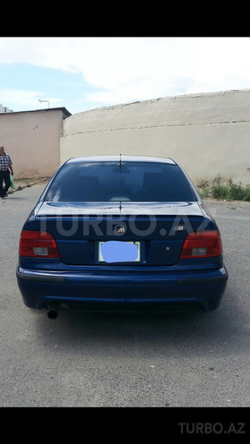 BMW 525 2002, 220,000 km - 2.5 l - Sumqayıt