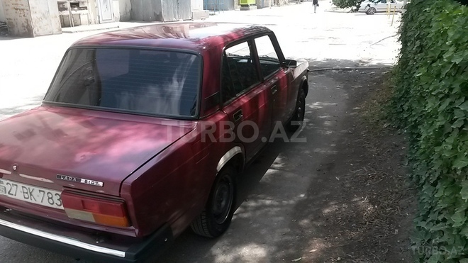 LADA (VAZ) 2107 2006, 250,000 km - 1.6 л - Sumqayıt