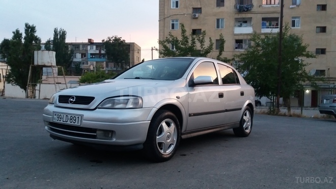 Opel Astra 1998, 143,000 km - 1.8 l - Bakı