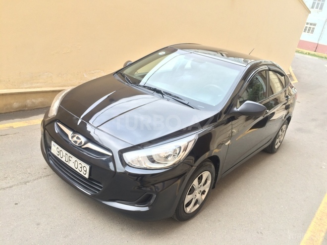 Hyundai Accent 2012, 130,000 km - 1.4 l - Sumqayıt