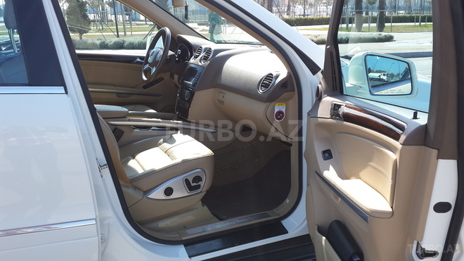 Mercedes ML 350 2010, 79,500 km - 3.5 l - Bakı