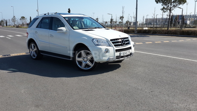 Mercedes ML 350 2010, 79,500 km - 3.5 l - Bakı