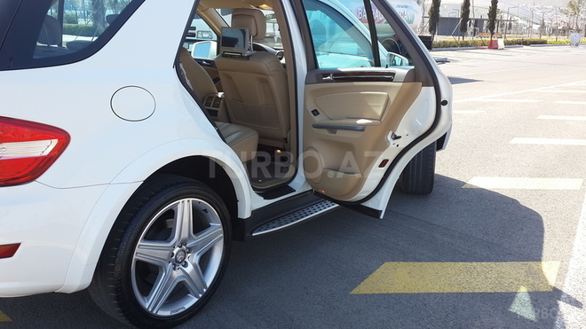 Mercedes ML 350 2010, 79,500 km - 3.5 l - Bakı