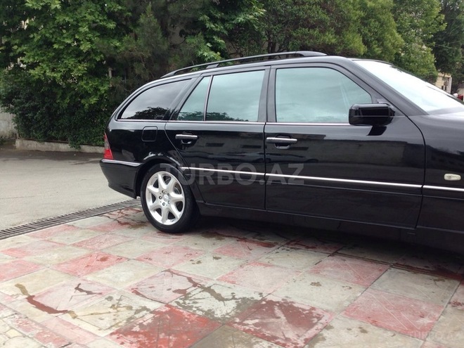 Mercedes C 240 2000, 294,979 km - 2.4 l - Bakı