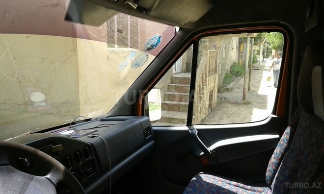 Mercedes Sprinter 208 1996, 320,000 km - 2.3 l - Cəlilabad